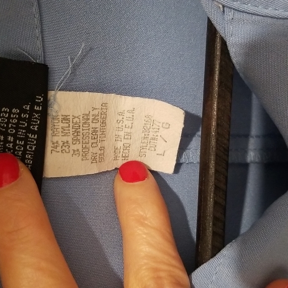Blue 3/4 sleeve button down. - Picture 4 of 4